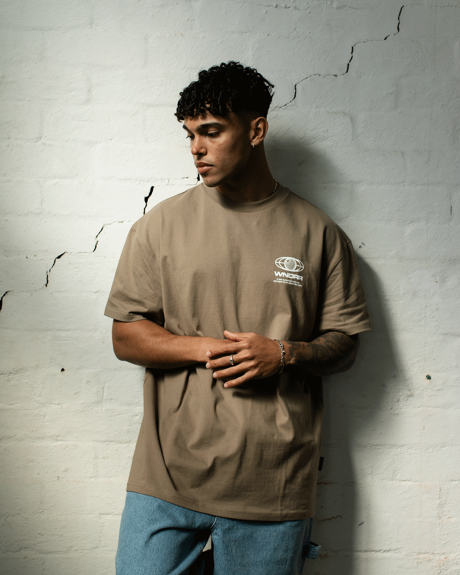 OUTLET BOX FIT TEE - TAUPE