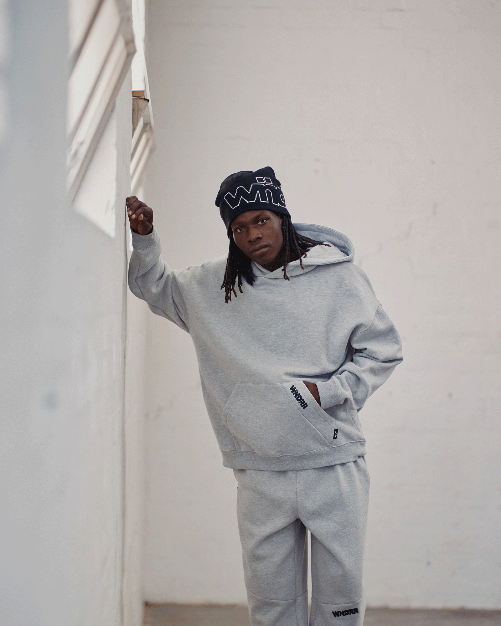 HALO HOOD SWEAT - GREY MARLE