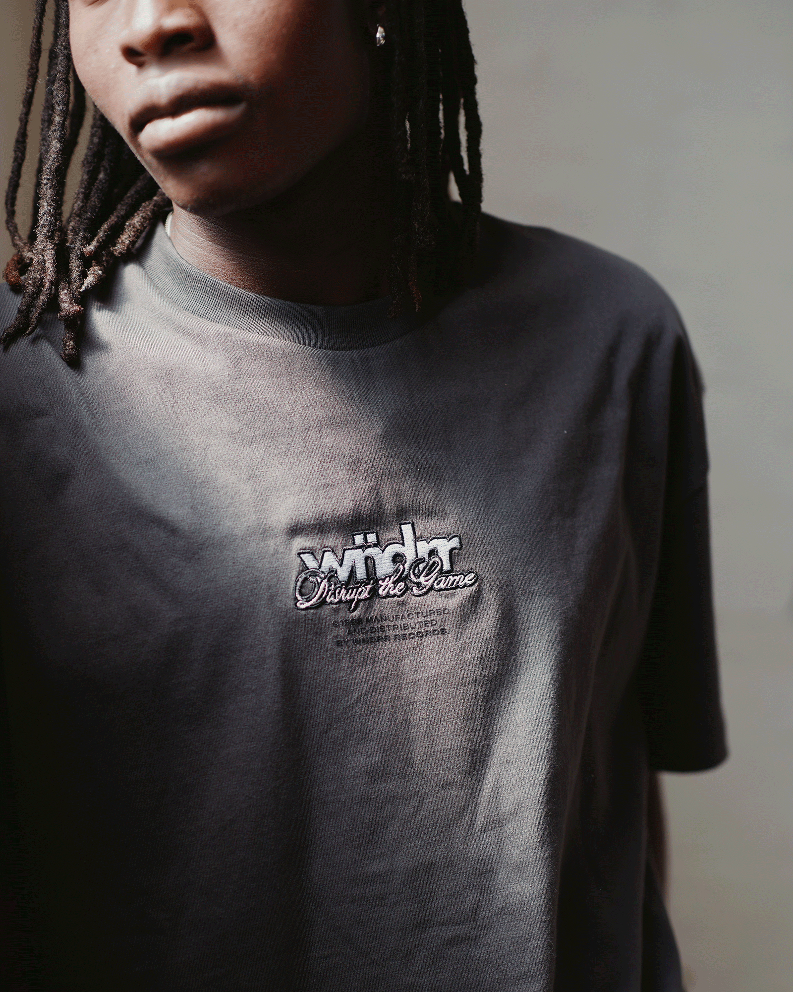 DISTURB BOX FIT TEE - FADED BLACK