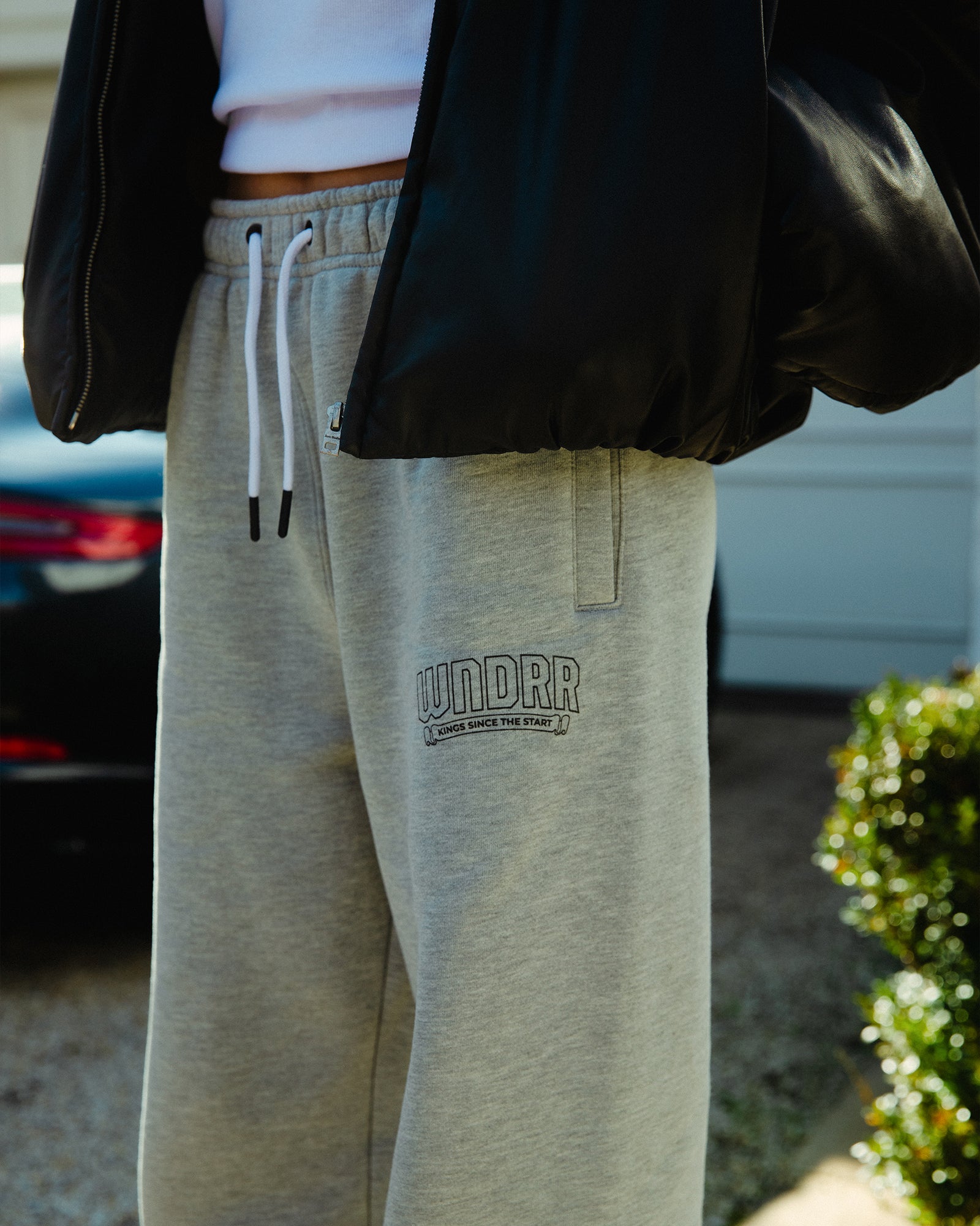 BANNER LOUNGE TRACKPANT - GREY MARLE