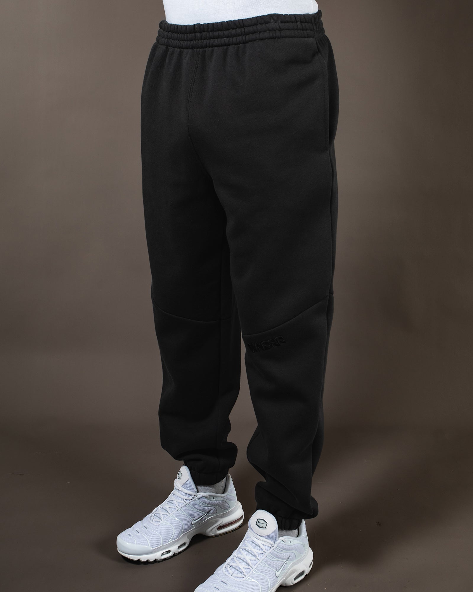 HALO BAGGY TRACKPANT - FADED BLACK