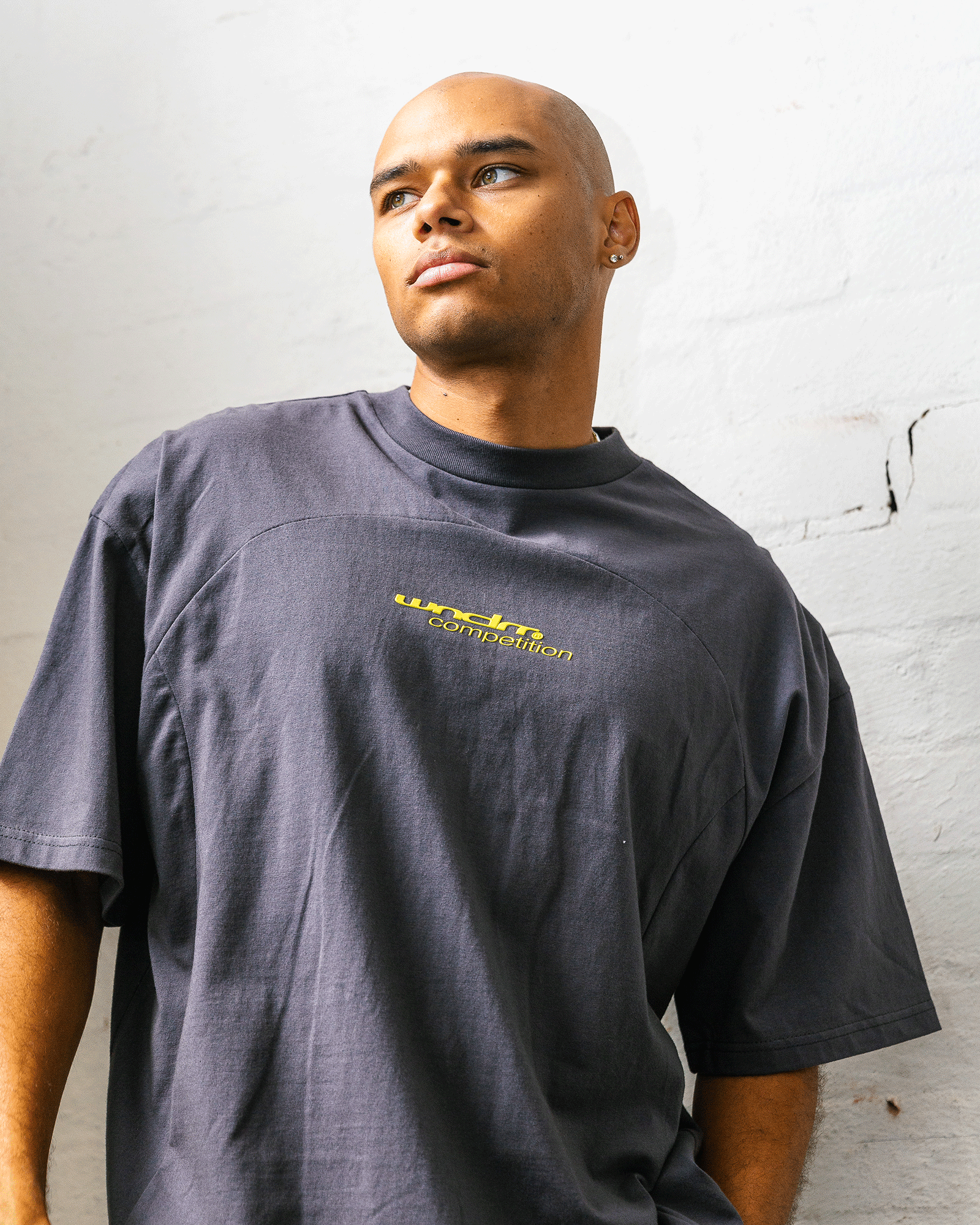 HYBRID CLUB TEE - CHARCOAL