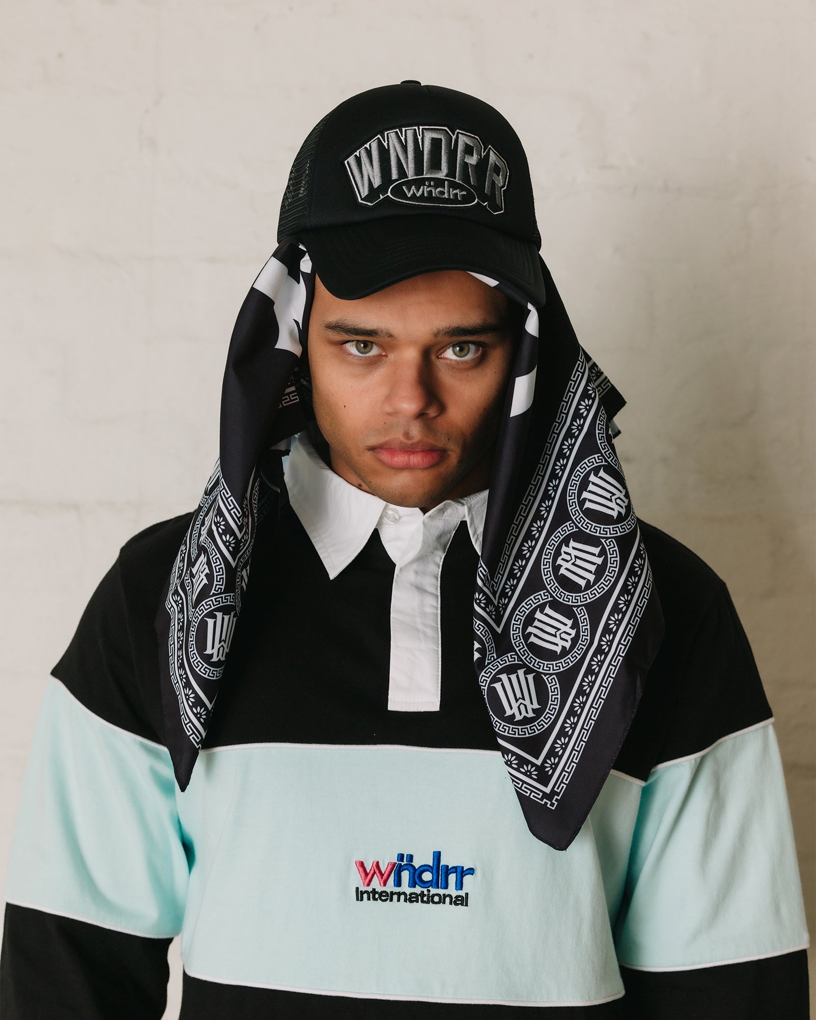 INT PANEL RUGBY TOP - BLACK/BABY BLUE