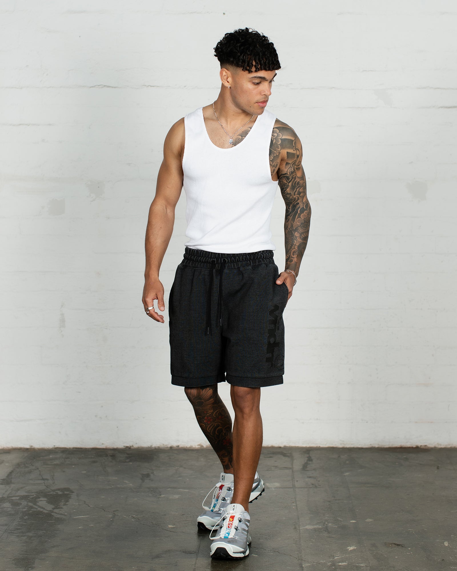 OFFCUT TECH TRACKSHORT - WASHED BLACK